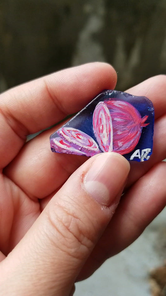 Seaglass Red Onion